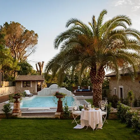 Donna Carolina Luxury Cefalu