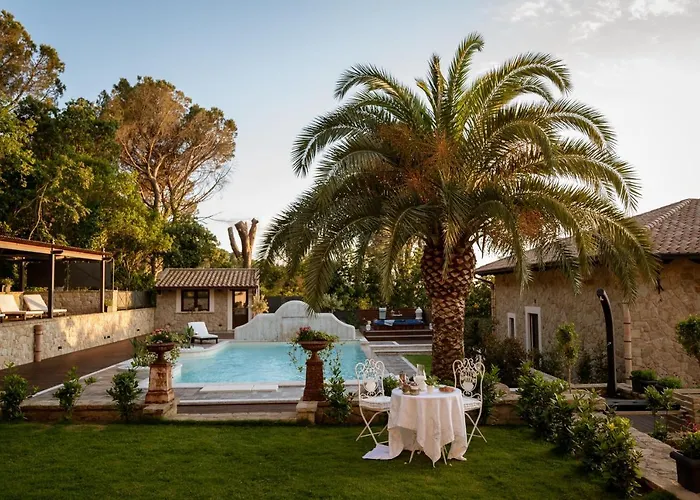 Donna Carolina Luxury Cefalu