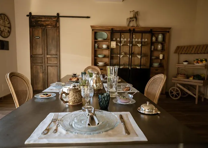 Donna Carolina Luxury Cefalu